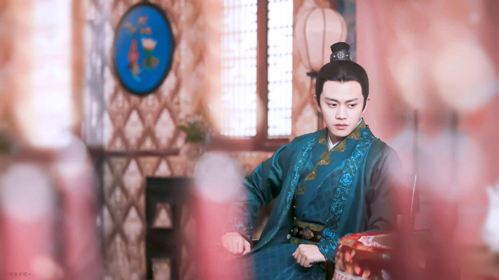 “高新体育中心网球赛：无数精彩回合点燃赛场”